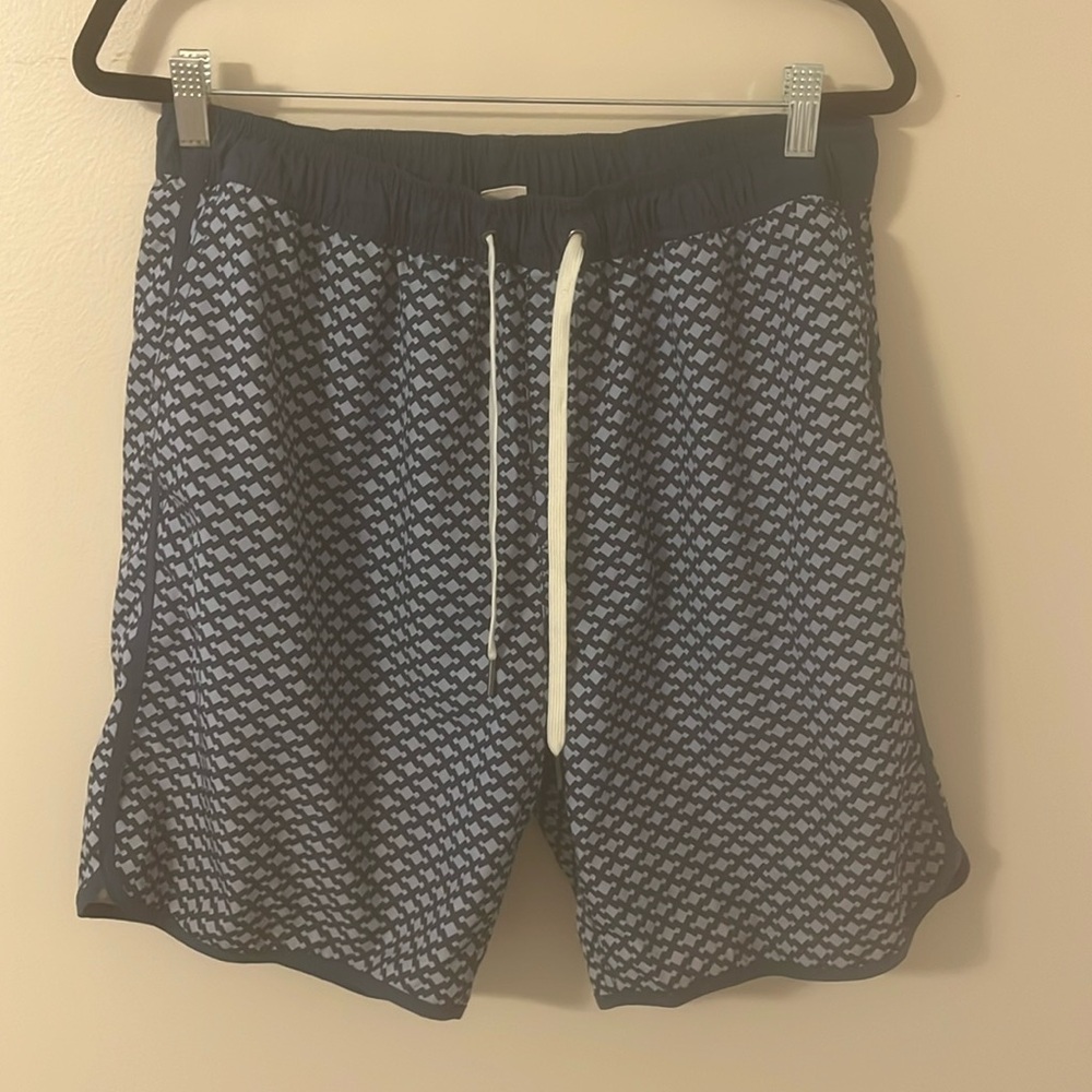 Fair Harbor Men’s swim trunks size XL